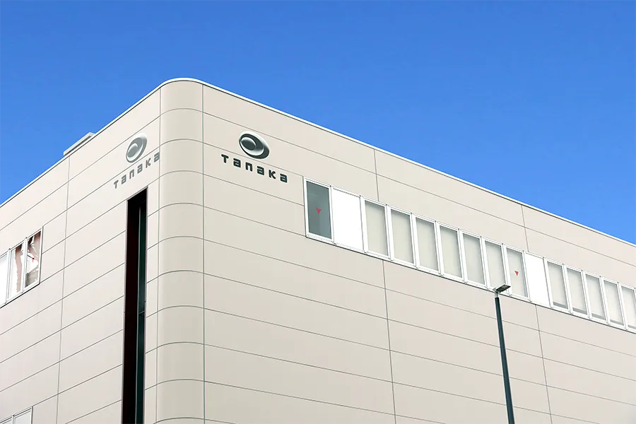 本社工場Y棟の外観